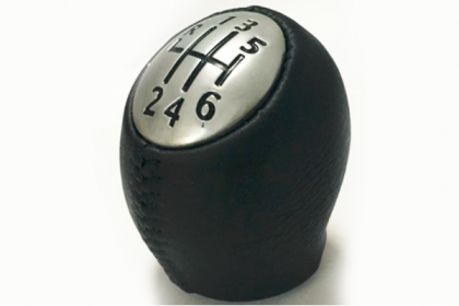 ORNAMENT SCHIMBATOR 6 VITEZE NEGRU - DACIA DUSTER